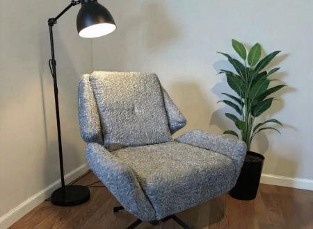 ΠΟΛΥΘΡΟΝΑ ΕΣΩΤΕΡΙΚΟΥ ΧΩΡΟΥ ΠΕΡΙΣΤΡΕΦΟΜΕΝΗ ΜΕ ΥΦΑΣΜΑ ΑΛΕΚΙΑΣΤΟ