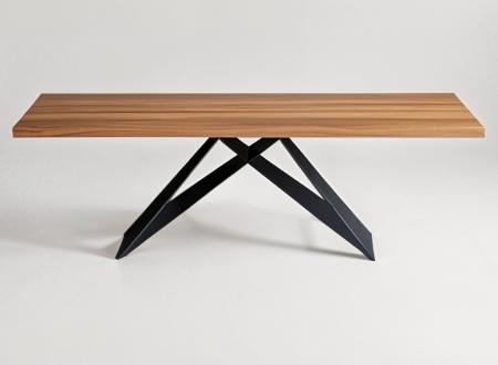 ΕΠΙΠΛΑ ΞΥΛΙΝΕΣ ΤΡΑΠΕΖΑΡΙΕΣ ΜΕΔΟΥΣΑ